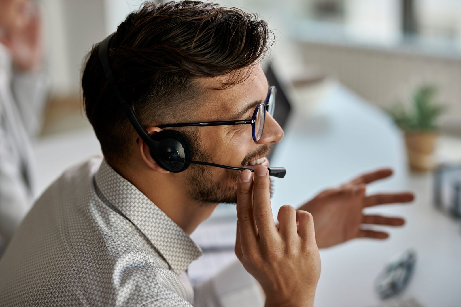 Como resolver 0800 VoIP: O que é, como funciona e por que sua empresa deveria considerar essa solução